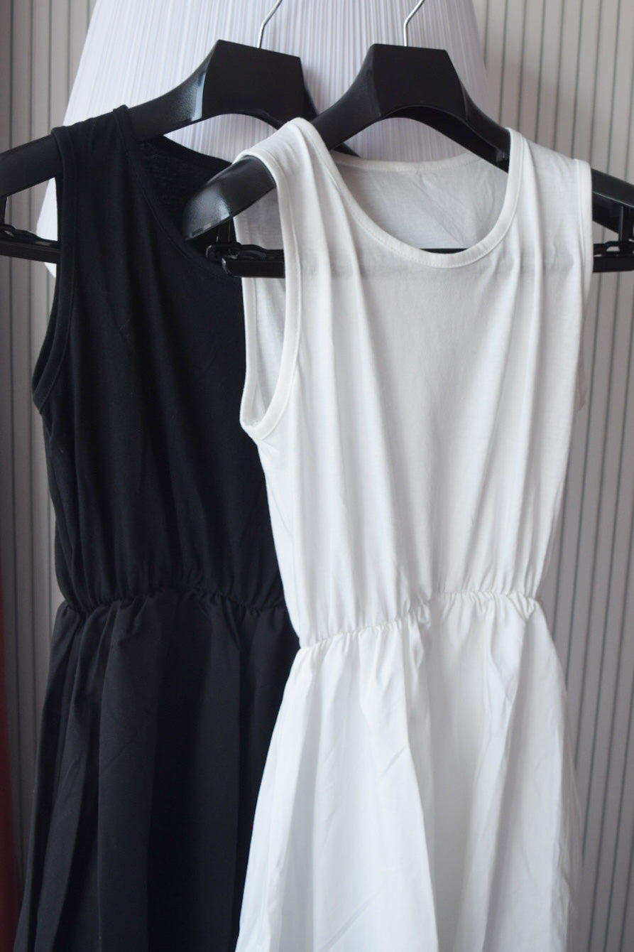 sleeveless cotton one-piece