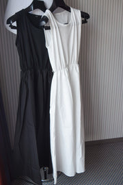 sleeveless cotton one-piece