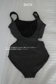 Side Cut One-Piece Swimsuit