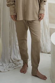 slit hem relax pants