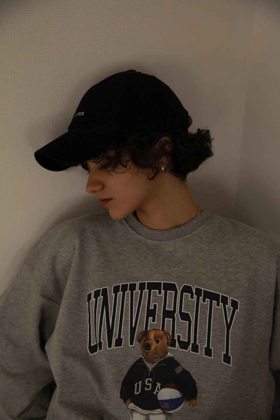 Analogue cap (black, beige)